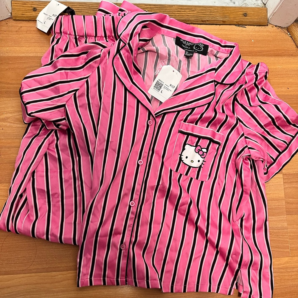 Forever 21 Pink/Black Hello Kitty Pjs NWT